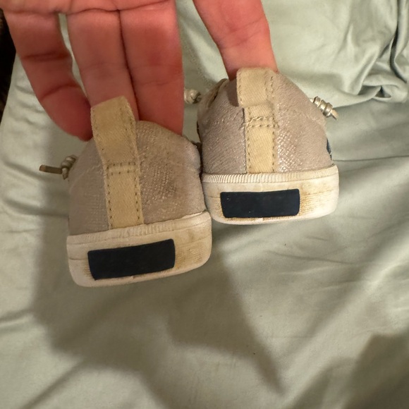 Sperry Velcro shoes - silver sparkle Toddler girls size 11 - Picture 2 of 8